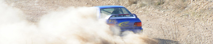 Subaru Impreza sur circuit terre en Auvergne Rhone Alpes et PACA